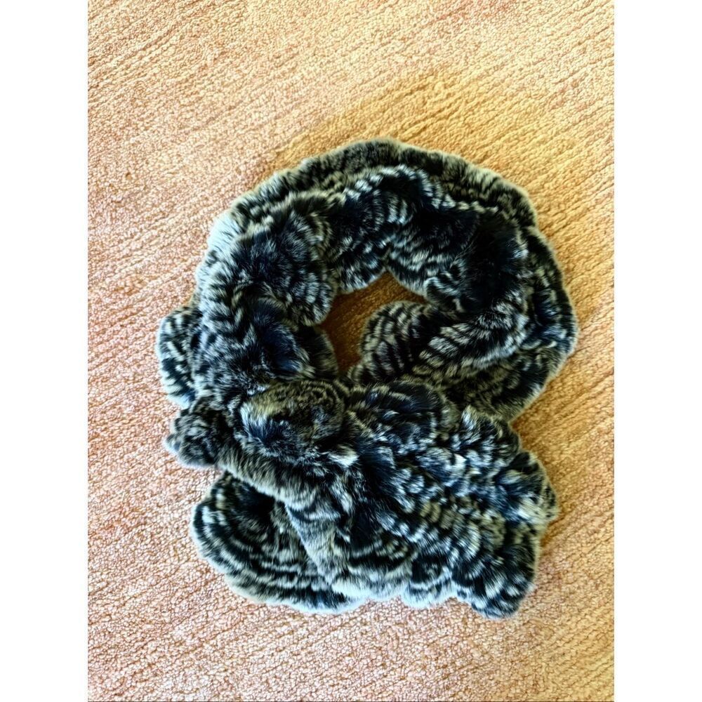 Ungaro Genuine Rabbit Fur Pull Through Scarf Gray Black Chinchilla Look Winter W